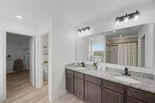 31015 Parrot Reef Ct, Wesley Chapel, FL 33545 - Photo 36
