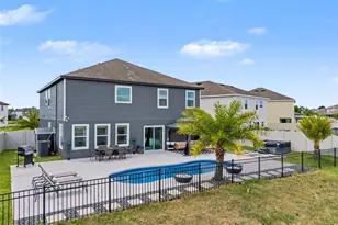 31015 Parrot Reef Ct, Wesley Chapel, FL 33545 - Photo 70