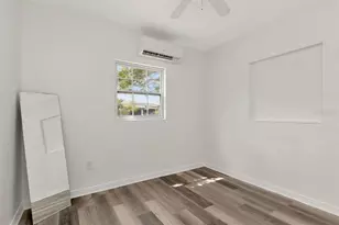 4939 Haines Rd N, Saint Petersburg, FL 33714 - Photo 18