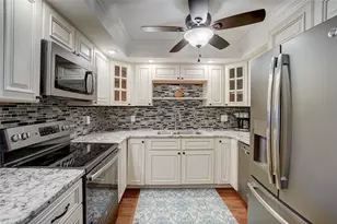 5108 Brittany Dr S, Saint Petersburg, FL 33715 - Photo 10