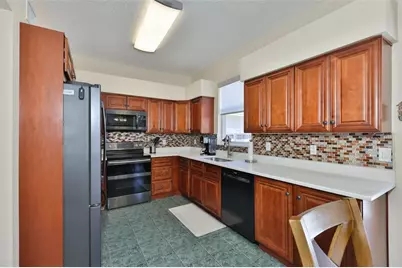 11216 Scotchwood Drive, Riverview, FL 33579 - Photo 6