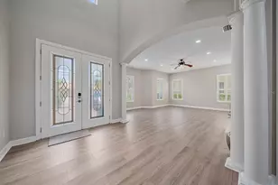 18046 Cozumel Isle Dr, Tampa, FL 33647 - Photo 4