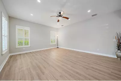 18046 Cozumel Isle Drive, Tampa, FL 33647 - Photo 6