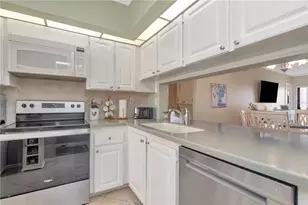 6357 Bahia Del Mar Blvd, Saint Petersburg, FL 33715 - Photo 6
