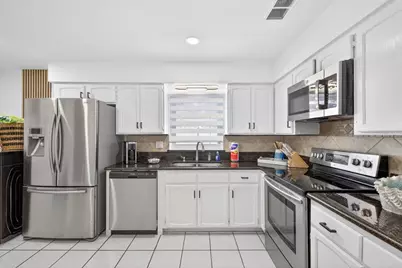 8902 N Hamner Avenue, Tampa, FL 33604 - Photo 14