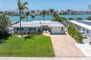 8800 Gulf Blvd, Saint Pete Beach, FL 33706 - Photo 38