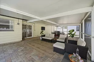 9718 N Oregon Ave, Tampa, FL 33612 - Photo 44