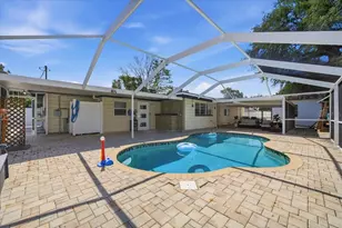 9718 N Oregon Ave, Tampa, FL 33612 - Photo 40