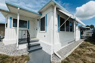 4851 W Gandy Blvd, Tampa, FL 33611 - Photo 2