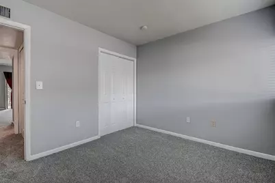 860 S Village Drive N #106, Saint Petersburg, FL 33716 - Photo 24