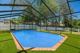16104 Country Crossing Dr, Tampa, FL 33624 - Photo 20