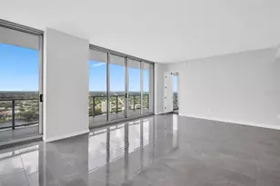 400 Central Ave, Saint Petersburg, FL 33701 - Photo 12