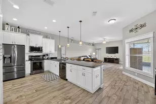 4409 Windmill Pointe Dr, Plant City, FL 33567 - Photo 18