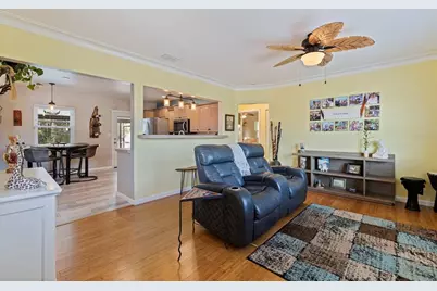 3767 25th Avenue N, Saint Petersburg, FL 33713 - Photo 4
