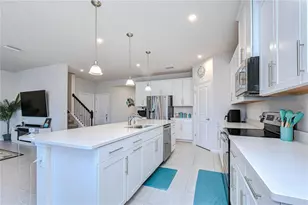 10422 Gliding Eagle Wy, Land O Lakes, FL 34638 - Photo 10