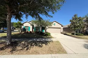 2834 Shetland Ridge Dr, Valrico, FL 33596 - Photo 2