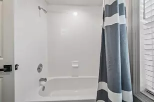 17833 Hyland Ln, Dade City, FL 33523 - Photo 38