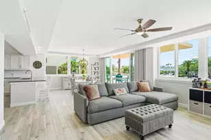 223 Island Way, Clearwater Beach, FL 33767 - Photo 10