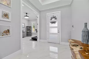 5704 Tybee Island Dr, Apollo Beach, FL 33572 - Photo 14