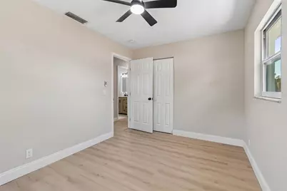 4221 Empire Place, Tampa, FL 33610 - Photo 26