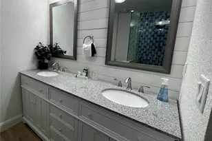 1639 St Catherine Dr W, Dunedin, FL 34698 - Photo 10