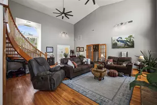 4966 Robin Tr, Palm Harbor, FL 34683 - Photo 2