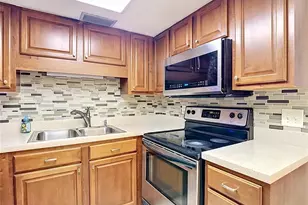 4611 W North B St, Tampa, FL 33609 - Photo 12