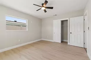 10229 N Valle Dr, Tampa, FL 33612 - Photo 38
