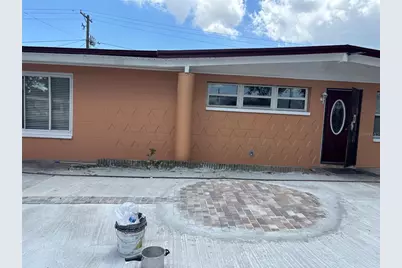 1320 Larsen Ln, Tampa, FL 33619 - Photo 18