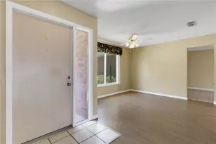 3147 E Dorchester Dr, Palm Harbor, FL 34684 - Photo 8