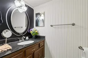 1319 Abbey Crescent Ln, Clearwater, FL 33759 - Photo 26