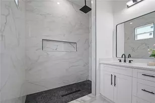 8526 Indies Dr, Hudson, FL 34667 - Photo 12