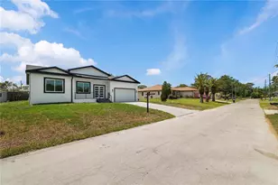 8526 Indies Dr, Hudson, FL 34667 - Photo 4