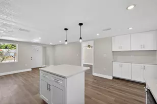 3851 Saturn Dr, New Port Richey, FL 34652 - Photo 12