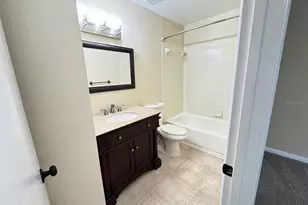10128 Lake Oak Cir, Tampa, FL 33624 - Photo 16