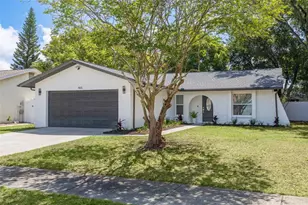 465 Belmist Ct, Dunedin, FL 34698 - Photo 2