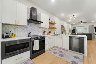 2511 W Texas Ave, Tampa, FL 33629 - Photo 2