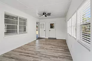 1207 22nd Ave W, Palmetto, FL 34221 - Photo 10