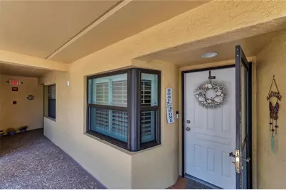 5849 Park St N #202, Saint Petersburg, FL 33709 - Photo 4