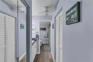 5849 Park St N, Saint Petersburg, FL 33709 - Photo 4