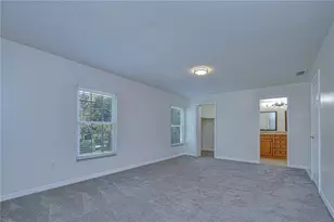 11912 Riverhills Dr, Tampa, FL 33617 - Photo 26