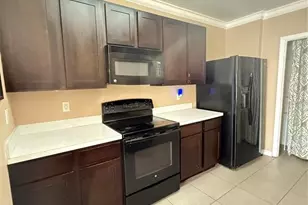 3838 Crossline Dr, Spring Hill, FL 34609 - Photo 6