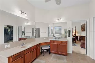 8434 Westerland Dr, Land O Lakes, FL 34637 - Photo 32