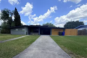 1632 Pineberry St, Lakeland, FL 33803 - Photo 1