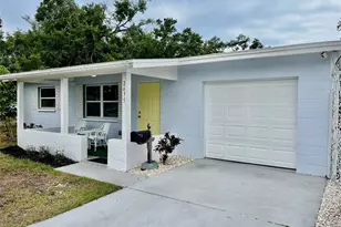 2475 47th St S, Saint Petersburg, FL 33711 - Photo 2