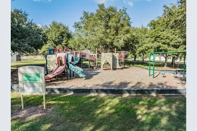 13327 Carnoustie Circle, Dade City, FL 33525 - Photo 98
