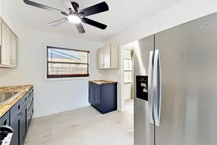 3120 Dupont St S, Gulfport, FL 33707 - Photo 10