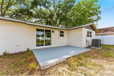 3513 Beechwood Boulevard, Tampa, FL 33619 - Photo 20