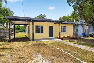 834 E Lime St, Lakeland, FL 33801 - Photo 4