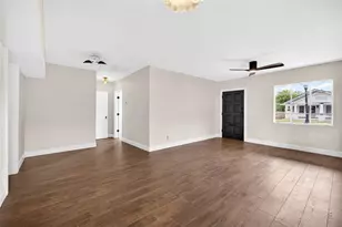 834 E Lime St, Lakeland, FL 33801 - Photo 8